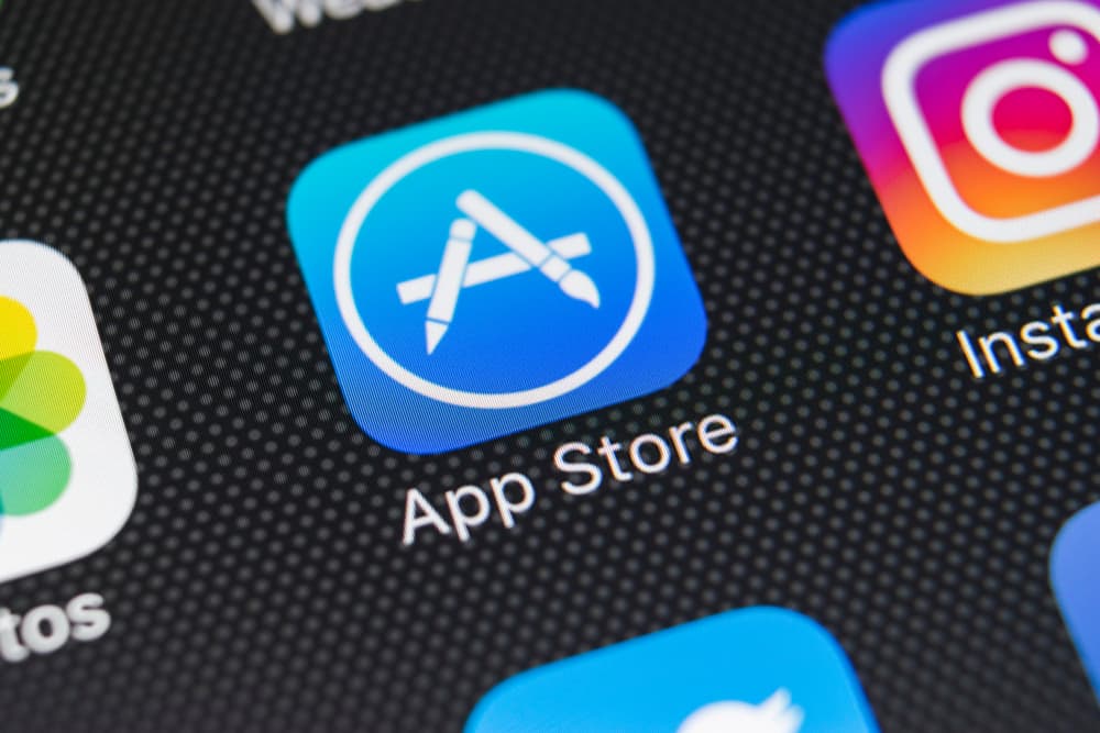 Apple launches Exposure Notification API for COVID-19 tracking