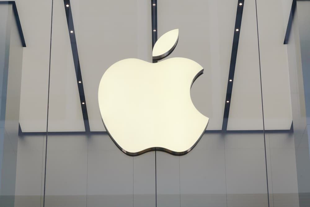 Apple expands indie repair shop service to Europe