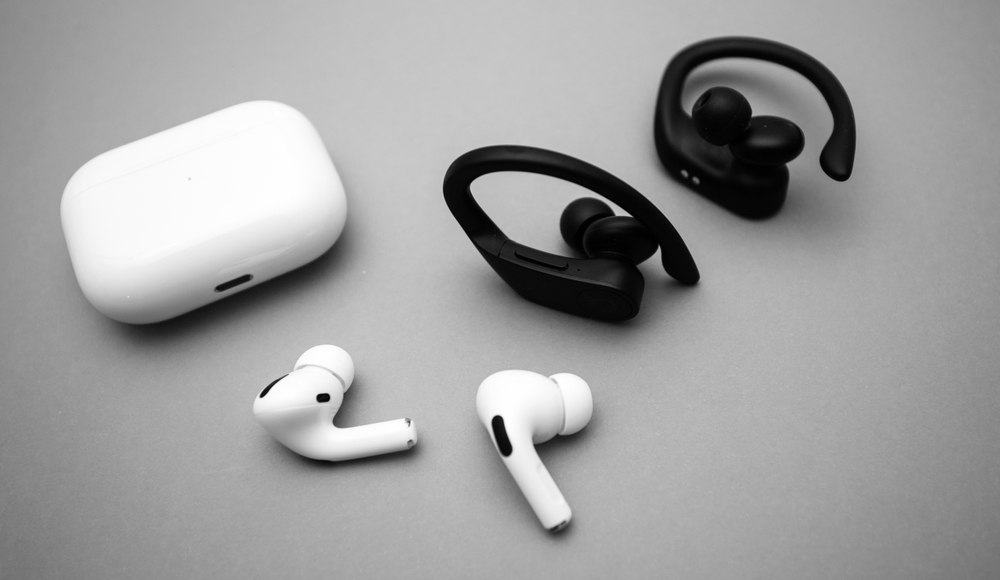 Airpods pro sound isolation 2025